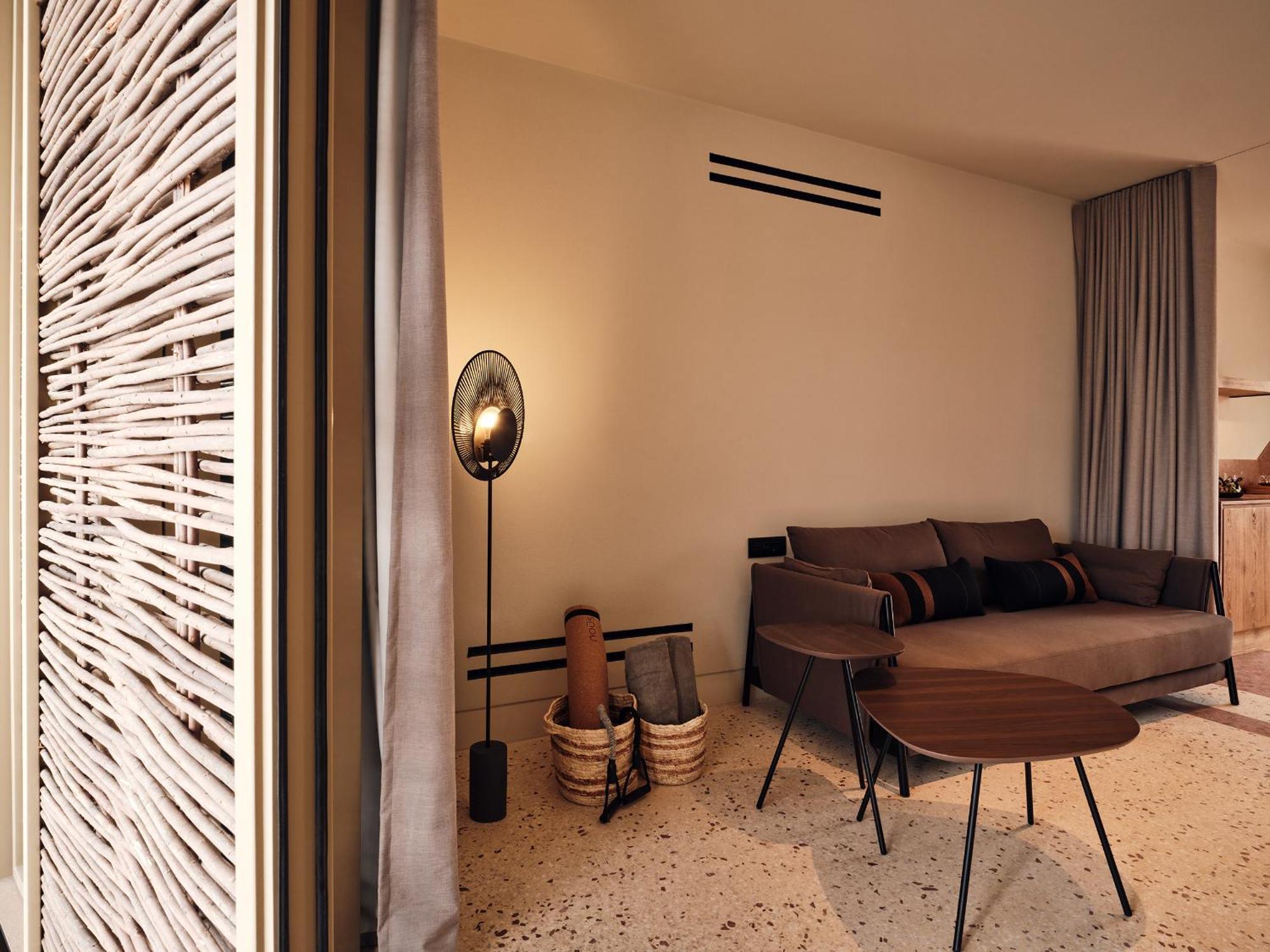 Nous Santorini Hotel Mesaria Værelse billede